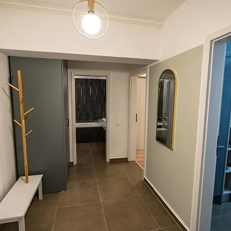 Artclass Coresi Apartament