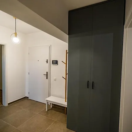 Artclass Coresi Апартаменты Брашов